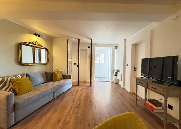 100 Steps Amazing View アパート *