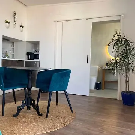 100 Steps Amazing View Lisbona