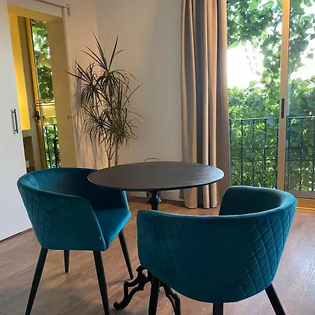 100 Steps Amazing View Appartamento Lisbona