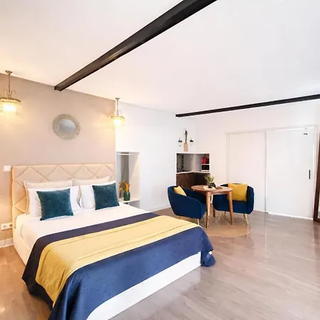 100 Steps Amazing View Apartment Lissabon
