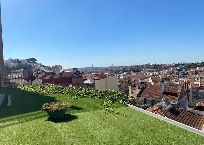 100 Steps Amazing View شقة Lisboa
