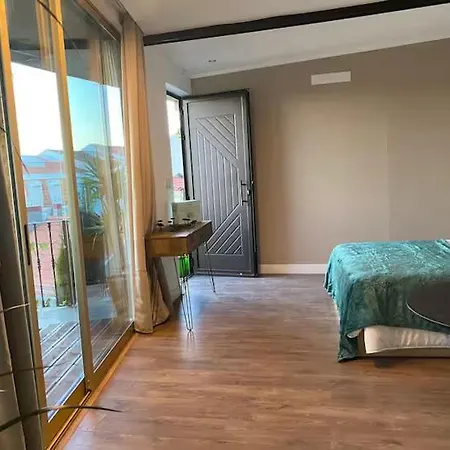 Apartment 100 Steps Amazing View